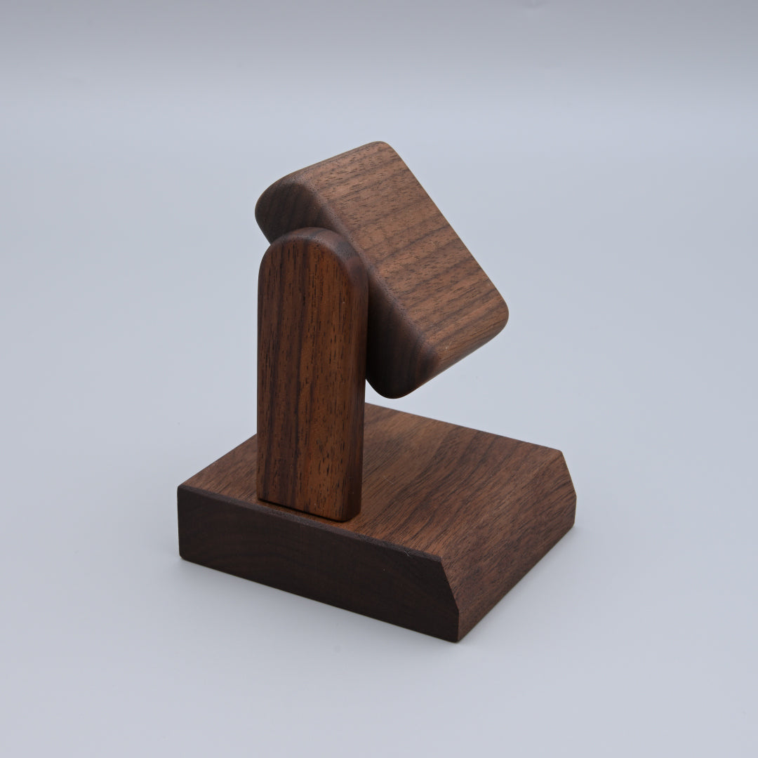工房ペッカー 腕時計用ディスプレイ シングルタイプ 天然木 ナラ ウォールナット Kobo Pecker Watch Display Single Type Natural Wood Oak Walnut