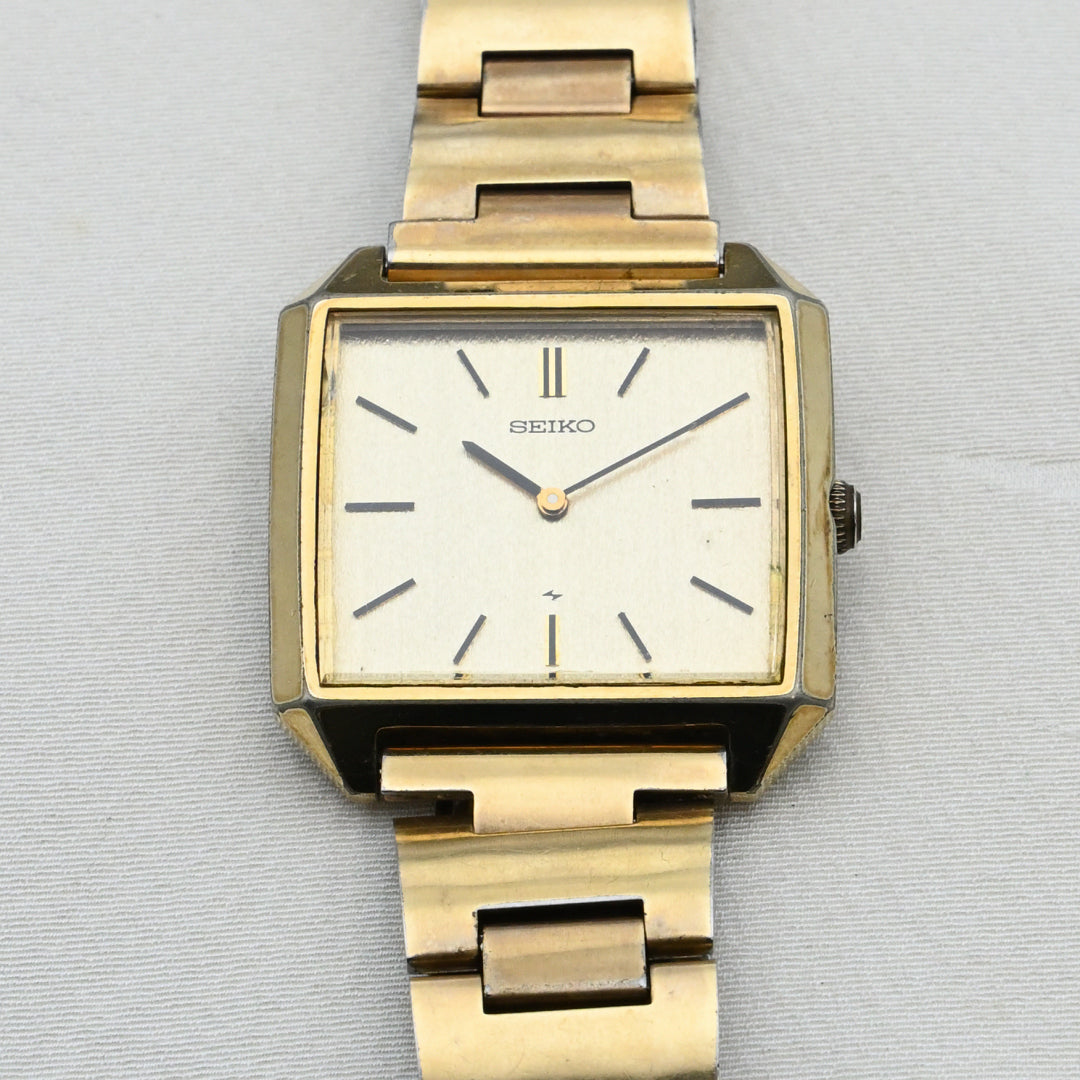セイコーシャリオ ゴールドケース 手巻きハイビート Seiko Chariot Gold Case Hand-wound Hi-Beat