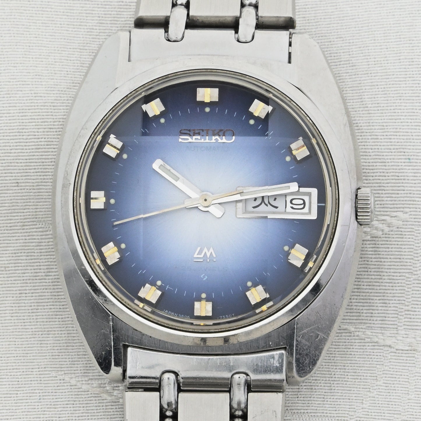 セイコーロードマチック9面カットガラスブルーダイヤル Seiko Loadmatic 9-faceted glass blue dial