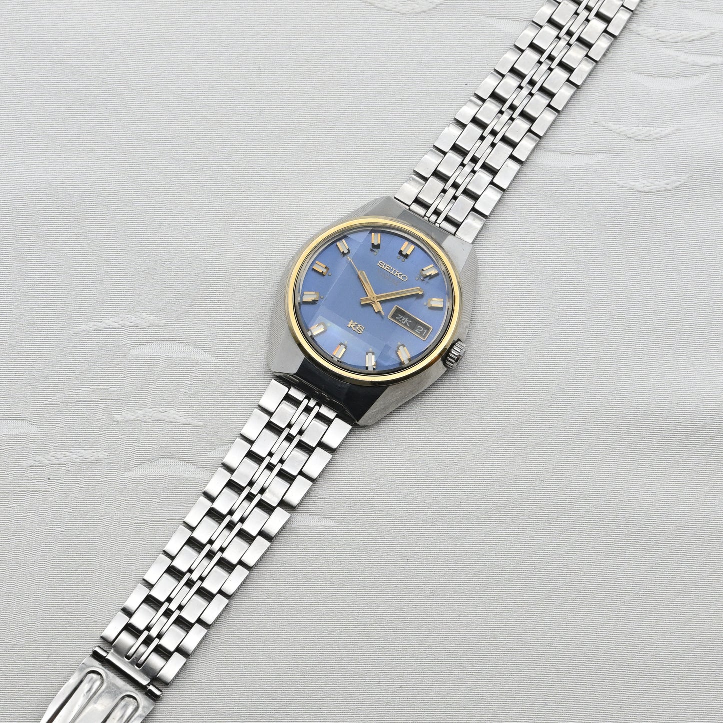 キングセイコー VANAC 1973年諏訪精工舎製 9面カットガラスブルーダイヤル King Seiko VANAC 1973 Made by Suwa Seikosha 9-facet cut glass Blue dial