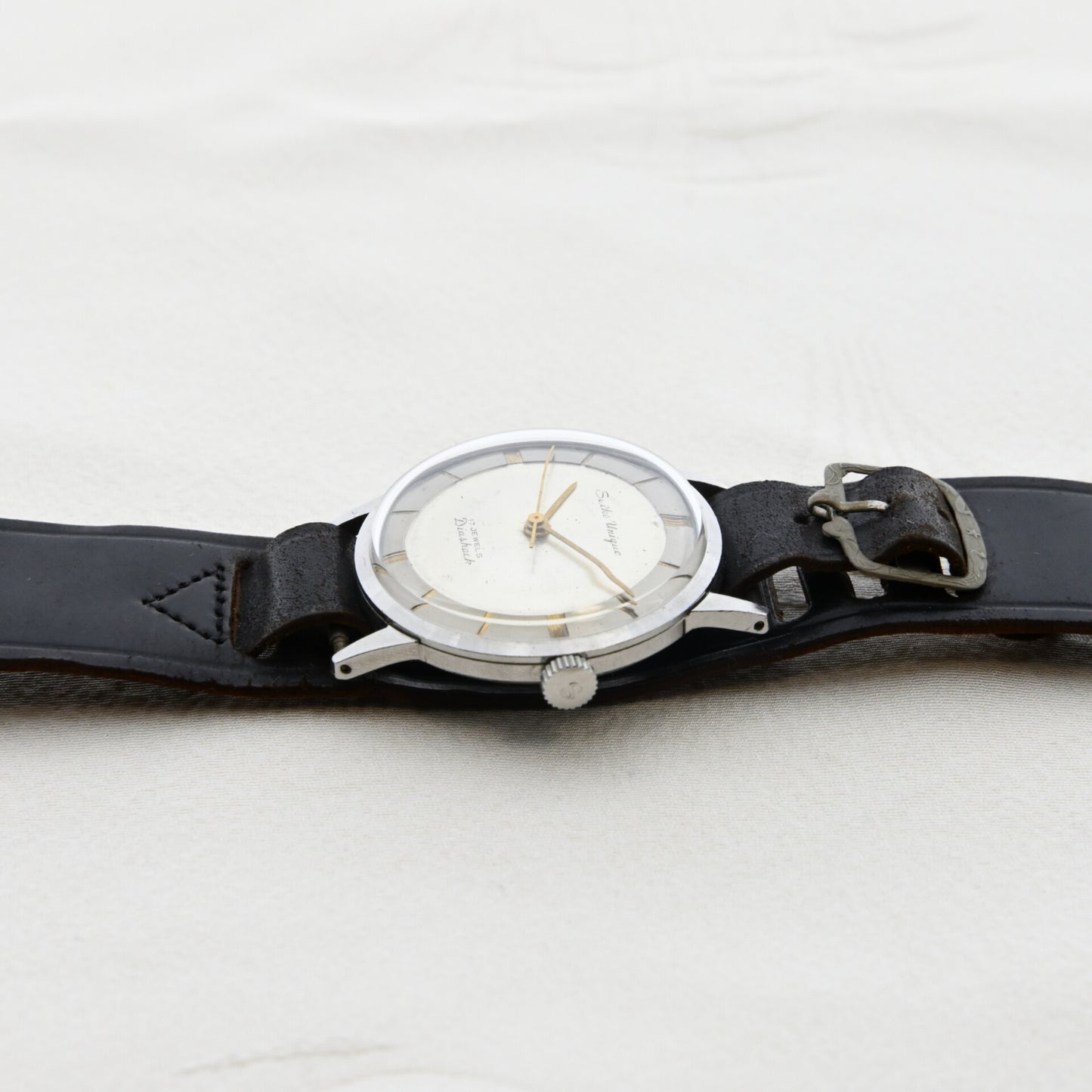 セイコー ユニーク ツートンダイヤル 手巻き Seiko Unique Two-tone Dial Manual Winding
