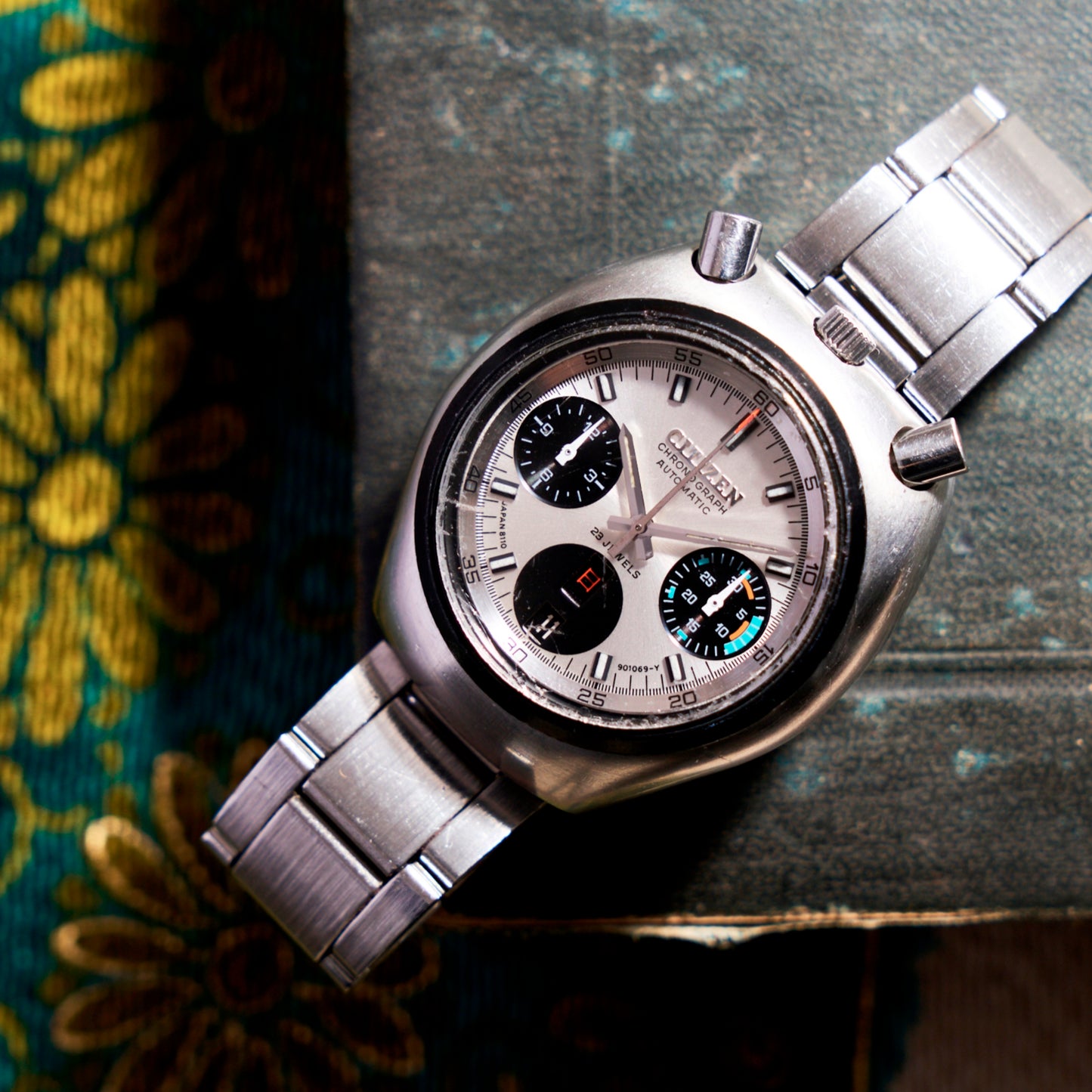 シチズン チャレンジタイマー クロノグラフ シルバーダイヤル Citizen Challenge Timer Chronograph Silver Dial