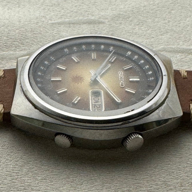 SEIKO アドバン万年カレンダー ブラウンダイヤル自動巻きSEIKO Advan Perpetual Calendar Brown Dial Automati