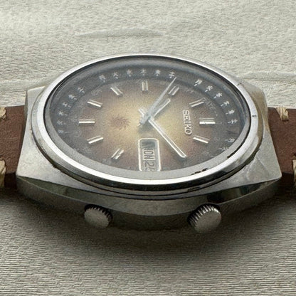 SEIKO アドバン万年カレンダー ブラウンダイヤル自動巻きSEIKO Advan Perpetual Calendar Brown Dial Automati