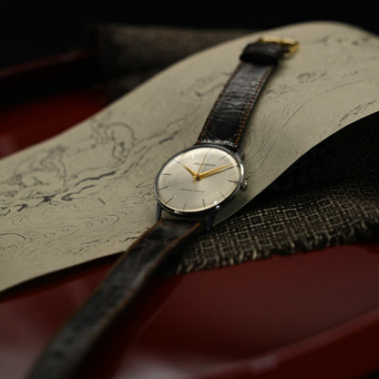 Seiko TYPE2 9-faceted glass Brown dial Quartz