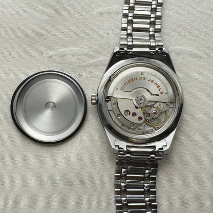 シチズン クリスタルセブン ブラックダイヤルアラビア数字 CITIZEN Crystal Seven Black Dial