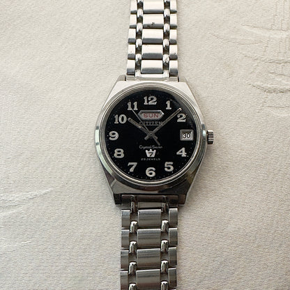 シチズン クリスタルセブン ブラックダイヤルアラビア数字 CITIZEN Crystal Seven Black Dial