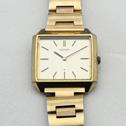 セイコーシャリオ　ゴールドケース　手巻きハイビート　Seiko Chariot Gold Case Hand-wound Hi-Beat