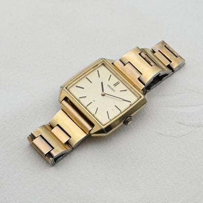 セイコーシャリオ　ゴールドケース　手巻きハイビート　Seiko Chariot Gold Case Hand-wound Hi-Beat