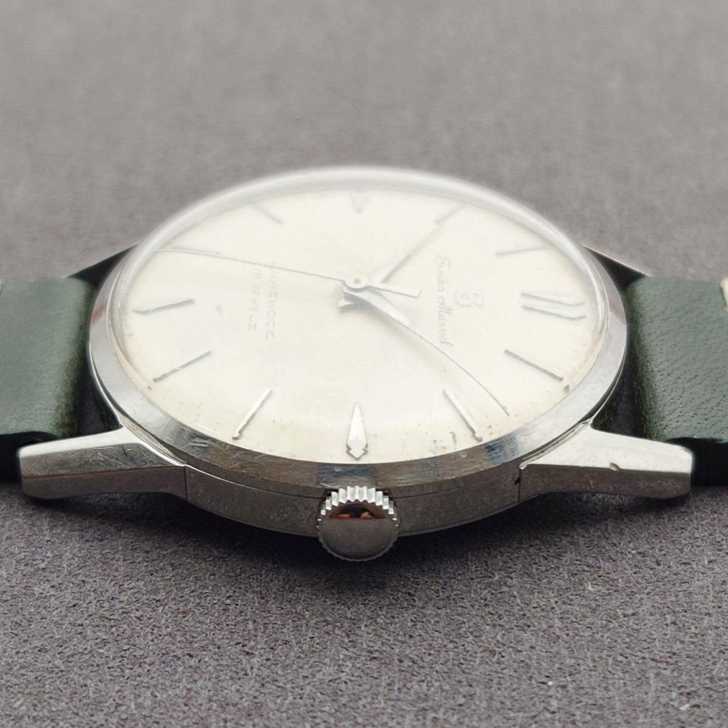 セイコーマーベル 1958年 赤機械 19石　Seiko Marvel 1958 Red Movement, 19 Jewels