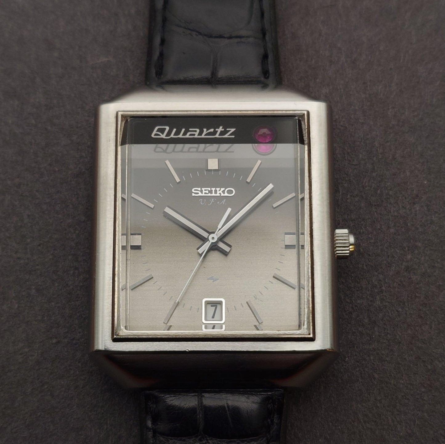 セイコークォーツV.F.A39SQC（フラッシュセコンド）SEIKO Quartz V.F.A. 39SQC (Flash Second)