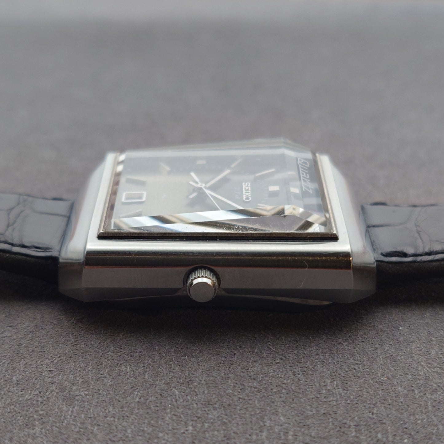 セイコークォーツV.F.A39SQC（フラッシュセコンド）SEIKO Quartz V.F.A. 39SQC (Flash Second)