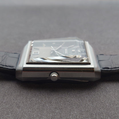 セイコークォーツV.F.A39SQC（フラッシュセコンド）SEIKO Quartz V.F.A. 39SQC (Flash Second)